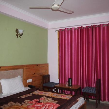 Hotel Ravine Pālampur Buitenkant foto